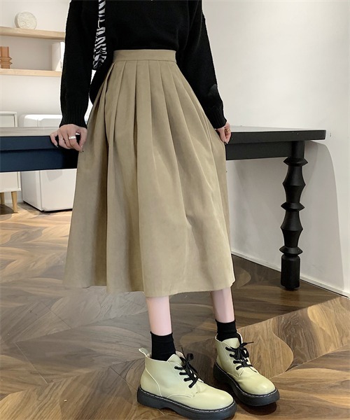 Dream garden（ドリームガーデン）の「タックプリーツロングスカート（スカート・レディース・ベージュ/ブラウン/ブルー/カーキ/ブラック・L/M/S）」の4枚目の写真