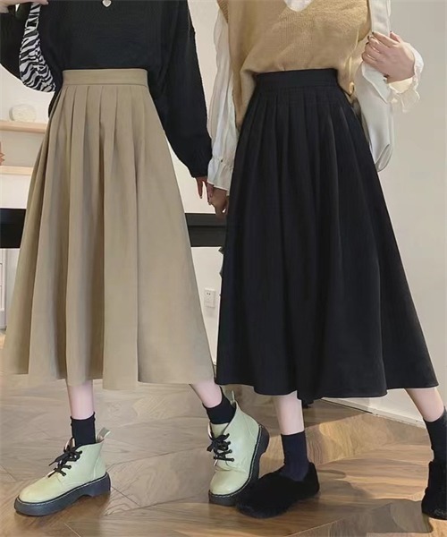 Dream garden（ドリームガーデン）の「タックプリーツロングスカート（スカート・レディース・ベージュ/ブラウン/ブルー/カーキ/ブラック・L/M/S）」の17枚目の写真