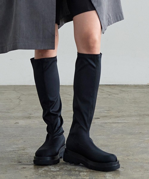 KOBE LETTUCE(コウベレタス)の「ストレッチロングチャンキーブーツ(ブーツ・レディース・ブラック/ブラック系・L/LL/S/M)」の11枚目の写真