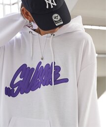 タギングロゴアップリケパーカー