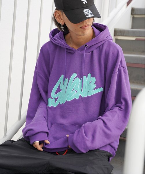 VENCEEXCHANGE（ヴァンスエクスチェンジ）の「タギングロゴアップリケパーカー（パーカー・メンズ・パープル/ホワイト/ブラック・M/L）」の6枚目の写真