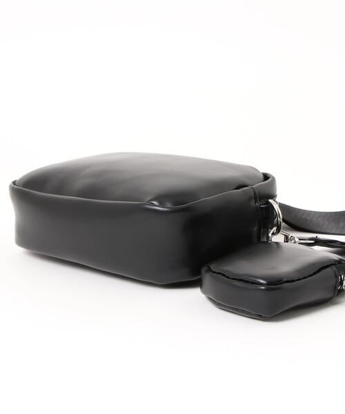 LAC-VERT（ラック・ヴェール）の「【男女兼用】ポーチ付きショルダーバッグ（ショルダーバッグ・レディース・ブラック/ホワイト・FREE）」の9枚目の写真