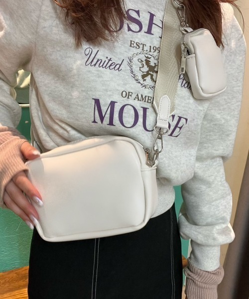 LAC-VERT（ラック・ヴェール）の「【男女兼用】ポーチ付きショルダーバッグ（ショルダーバッグ・レディース・ブラック/ホワイト・FREE）」の14枚目の写真