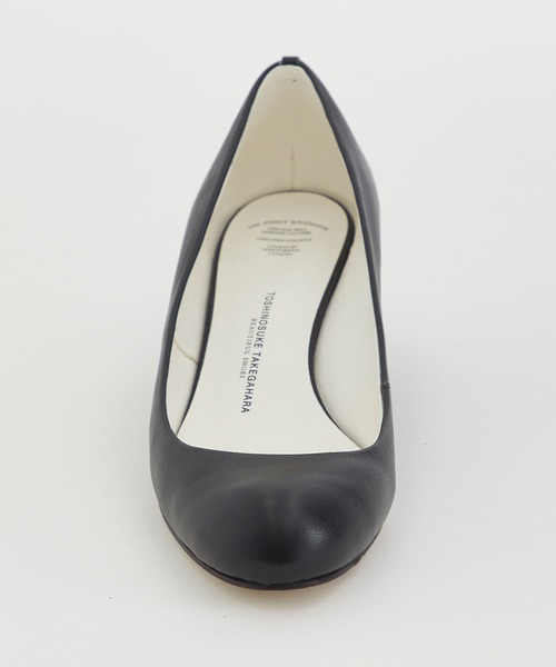 BEAUTIFUL SHOES(ビューティフルシューズ)の「【BEAUTIFUL SHOES / ビューティフルシューズ】MIDDLEROUNDMONOCHROME / ミドルラウンドモノクローム(パンプス・レディース・ブラック・23.5/23)」の3枚目の写真