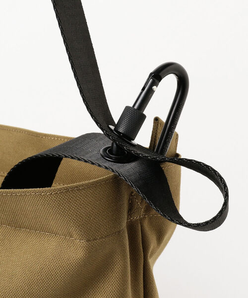 CANTERA(カンテラ)の「NOTIVE/CANTERA / CARSON2 Shoulder Bag(トートバッグ・メンズ・ブラック/ベージュ・ONE SIZE)」の8枚目の写真