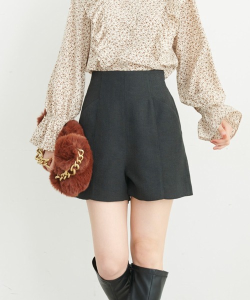 FREE'S MART（フリーズマート）の「◇ハイウエストショートパンツ（その他パンツ・レディース・ブラック/ブラック系その他・SMALL/MEDIUM）」の2枚目の写真