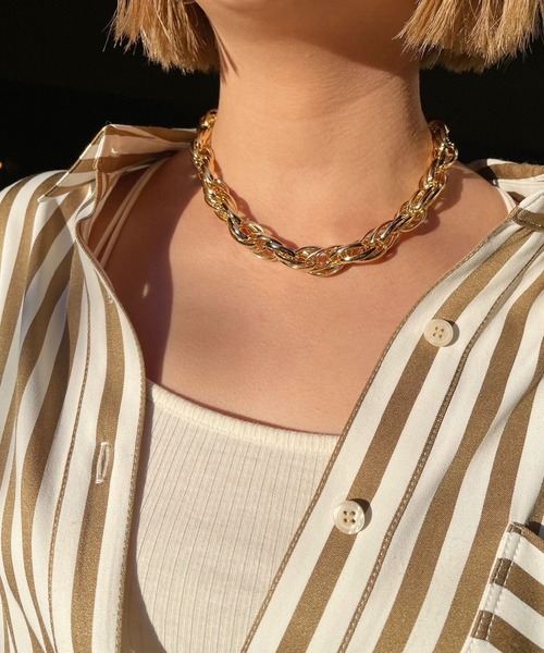 OKIRAKU（オキラク）の「☆ 【by daisy】ボリュームチェーンチョーカーネックレス　RA22-1034（ネックレス・レディース・ゴールド・FREE）」の4枚目の写真