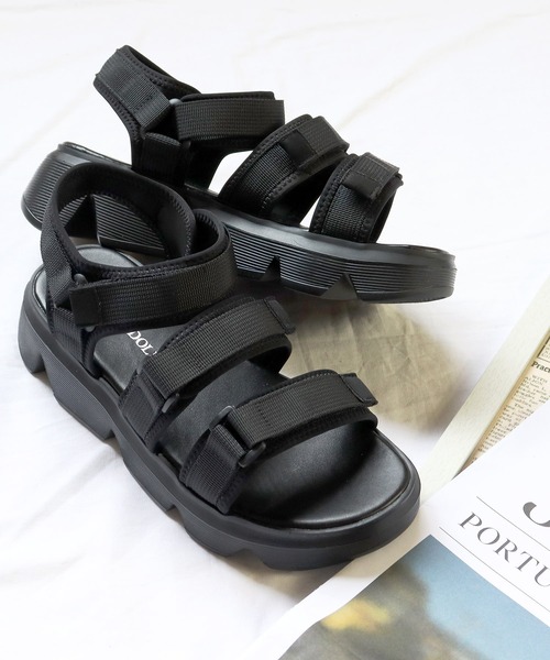 LibertyDoll（リバティードール）の「軽量厚底 スタイルアップソール スポーツサンダル（サンダル・レディース・カーキ系2/カーキ系1/ブラウン系1/ブラック系2/ブラック系1/グレー系2/ブラウン系2/ベージュ系2/グレー系1・M/S/L/LL）」の3枚目の写真