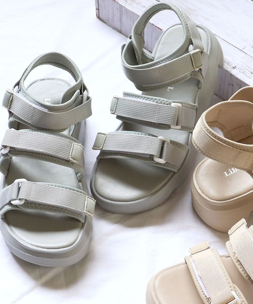 LibertyDoll（リバティードール）の「軽量厚底 スタイルアップソール スポーツサンダル（サンダル・レディース・カーキ系2/カーキ系1/ブラウン系1/ブラック系2/ブラック系1/グレー系2/ブラウン系2/ベージュ系2/グレー系1・M/S/L/LL）」の5枚目の写真