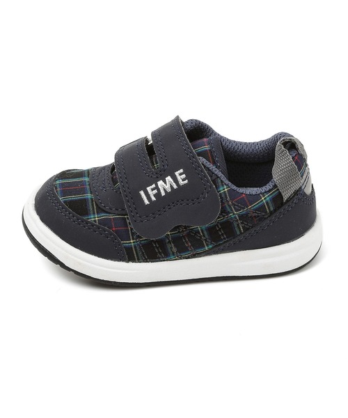 IFME（イフミー）の「BABY｜播州織チェック柄ワンベルトスニーカー（スニーカー・キッズ・ホワイト/ネイビー・14.0cm/12.5cm/14.5cm/13.5cm/13.0cm/15.0cm/12.0cm）」の14枚目の写真