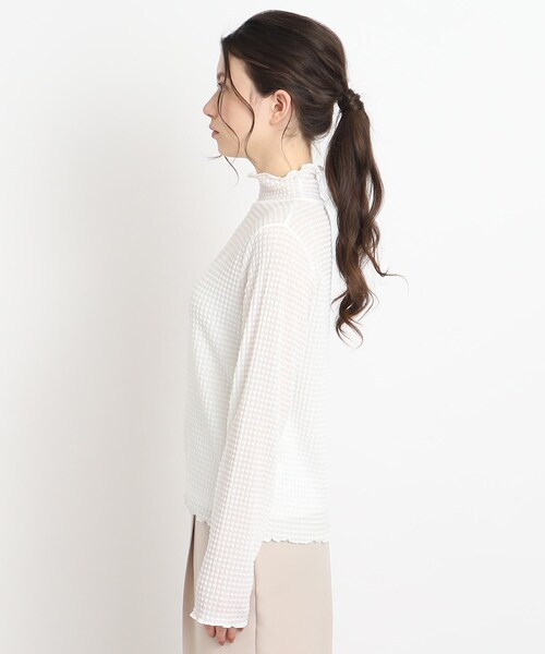 Cutie Blonde（キューティーブロンド）の「◆【レイヤードのマストアイテム】シアーギンガムチェック ハイネックインナー（Tシャツ/カットソー・レディース・ホワイト系/ブラック・01/02/03）」の4枚目の写真