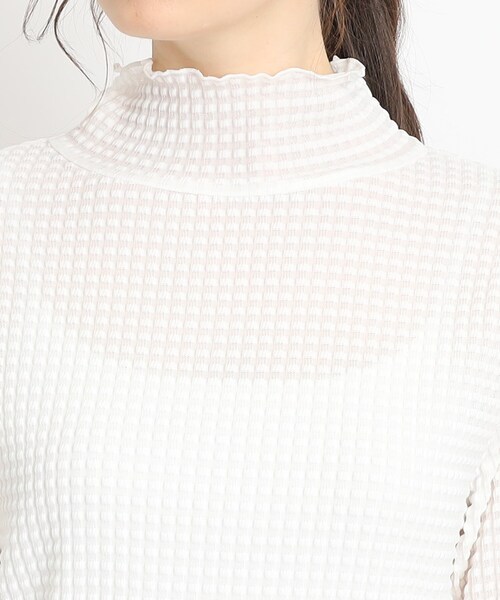 Cutie Blonde（キューティーブロンド）の「◆【レイヤードのマストアイテム】シアーギンガムチェック ハイネックインナー（Tシャツ/カットソー・レディース・ホワイト系/ブラック・01/02/03）」の6枚目の写真