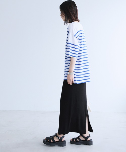 Chaco closet（チャコ クローゼット）の「リブセルフカットスリットナロースカート（スカート・レディース・アイボリー/オリーブ/ネイビー/ブラック/ダークブラウン・FREE）」の8枚目の写真