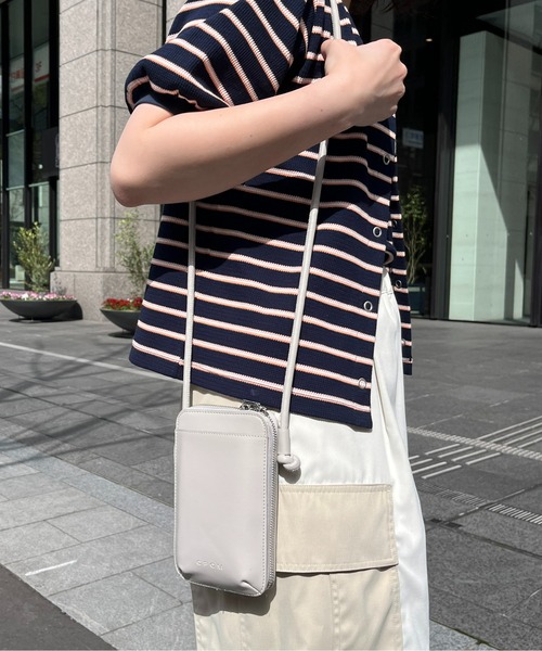 CPCM(シーピーシーエム)の「フェイクレザージップモバイルショルダー(スマホグッズ・メンズ・アイボリー/グリーン/ブラック・FREE)」の16枚目の写真