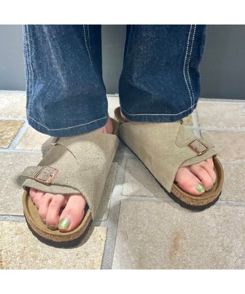 BEAMS BOY（ビームスボーイ）の「BIRKENSTOCK / ZURICH SUEDE LEATHER（サンダル・レディース・ベージュ・36/37/38）」の7枚目の写真