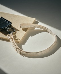 etul（エツル）の「「etul / エツル」ピニャテックス ショルダーストラップ（スマホグッズ・レディース）」