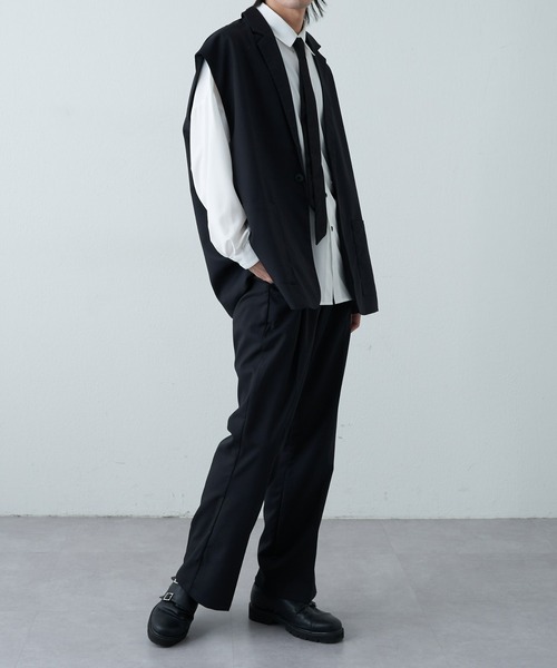 COLONY 2139（コロニートゥーワンスリーナイン）の「WEB/一部店舗限定 テーラードジレ（ベスト・メンズ・アイボリー/ブラック・X-LARGE/MEDIUM/LARGE）」の6枚目の写真