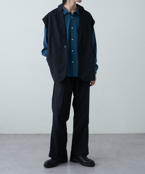 COLONY 2139（コロニートゥーワンスリーナイン）の「WEB/一部店舗限定 テーラードジレ（ベスト・メンズ・アイボリー/ブラック・X-LARGE/MEDIUM/LARGE）」の9枚目の写真