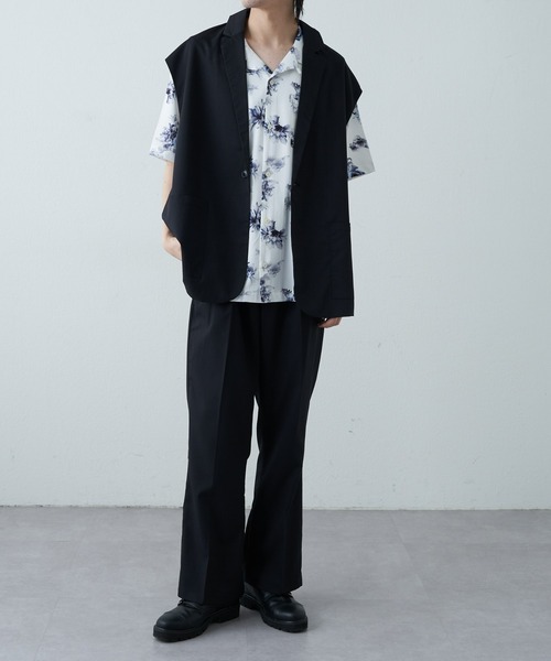 COLONY 2139（コロニートゥーワンスリーナイン）の「WEB/一部店舗限定 テーラードジレ（ベスト・メンズ・アイボリー/ブラック・X-LARGE/MEDIUM/LARGE）」の18枚目の写真