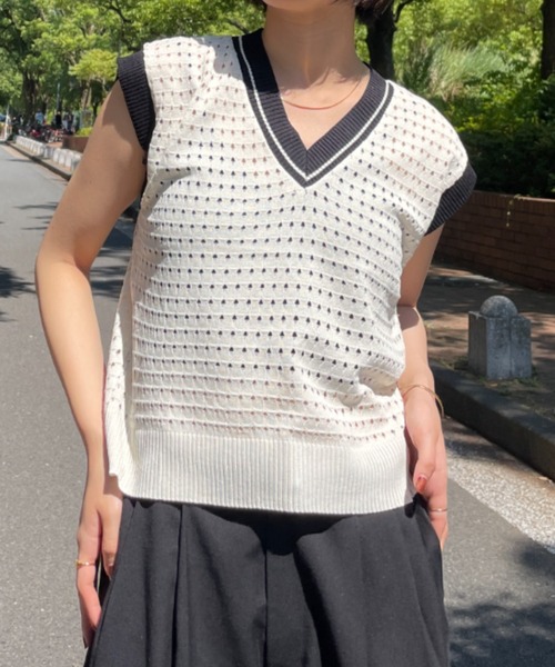 SEN TOKYO（セントーキョー）の「劇的にあか抜け。バイカラーVネックサマーニットベスト（ベスト・レディース・グリーン/ブラック/パープル・FREE）」の11枚目の写真