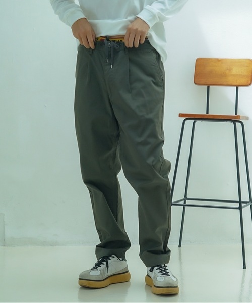 Dickies(ディッキーズ)の「【Dickies/ディッキーズ】 【タフで着やすい】ディッキーズ ツイルテーパード ウエストドロスト仕様 ワーク×きれいめ ユニセックス(その他パンツ・メンズ・インディゴブルー/カーキ/ベージュ/チャコールグレー/ブラック/スミクロ・MEDIUM/X-LARGE/LARGE)」の5枚目の写真