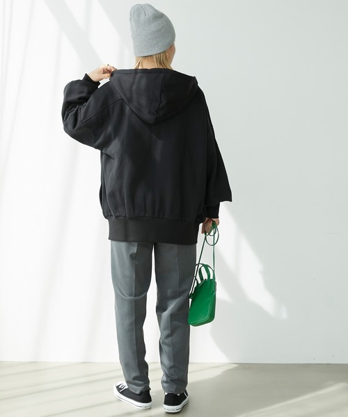 Chaco closet（チャコ クローゼット）の「裏起毛オーバーサイズジップアップフーディー（パーカー・レディース・ネイビー/アイボリー/オートミール/グリーン/ブラック・FREE）」の9枚目の写真