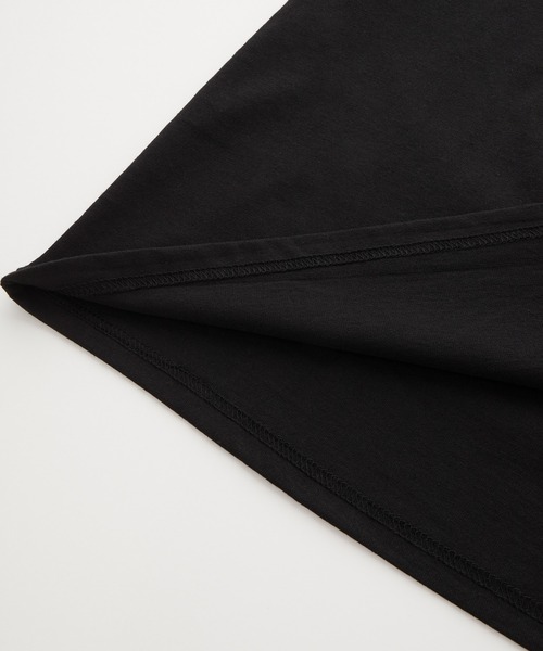 BASQUE magenta（バスクマゼンタ）の「ヴィンテージカーロゴデザインビッグシルエットロンT（Tシャツ/カットソー・レディース・ホワイト/ブラック・FREE）」の20枚目の写真