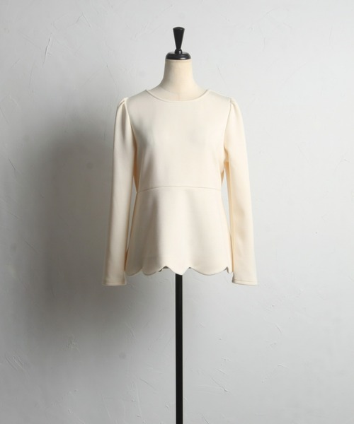 &. NOSTALGIA（アンドドットノスタルジア）の「【ZOZO限定】スカラップペプラムトップス（Tシャツ/カットソー・レディース・ブラック/アイボリー・FREE）」の6枚目の写真