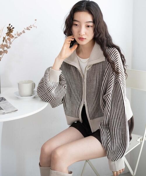 WEGO(ウィゴー)の「WEGO/ダブルジップショートカーデ(カーディガン/ボレロ・レディース・アイボリー/ブラック/ブルー/ベージュ・FREE)」の4枚目の写真