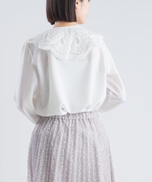 PICCIN（ピッチン）の「レース襟付きジョーゼットブラウス（シャツ/ブラウス・レディース・オフホワイト・M）」の2枚目の写真