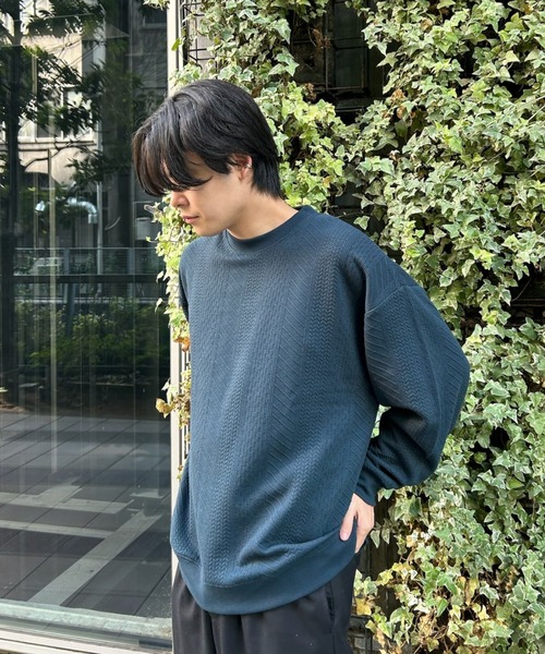 B.R.U(ブル)の「ニット風プルオーバースウェット / ニュアンス / トレーナー(スウェット・メンズ・アイボリー/グレー/ブラック/ダークグリーン・L)」の17枚目の写真