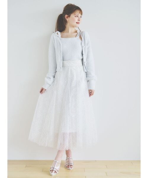 dazzlin（ダズリン）の「【セット着用可能】ミニシャギーラメニットカーデトップス（カーディガン/ボレロ・レディース・ピンク/グレー/ベージュ/グリーン・FREE）」の11枚目の写真