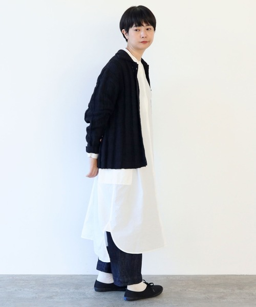 yuni（ユニ　）の「●スラブコットンジャカード　襟ニットカーディガン　1701KN006241（カーディガン/ボレロ・レディース・グレー/ブラック/アイボリー・FREE）」の12枚目の写真