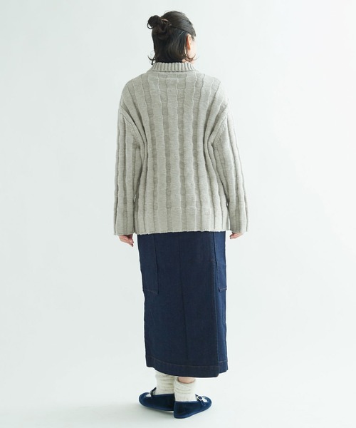 yuni（ユニ　）の「●スラブコットンジャカード　襟ニットカーディガン　1701KN006241（カーディガン/ボレロ・レディース・グレー/ブラック/アイボリー・FREE）」の16枚目の写真