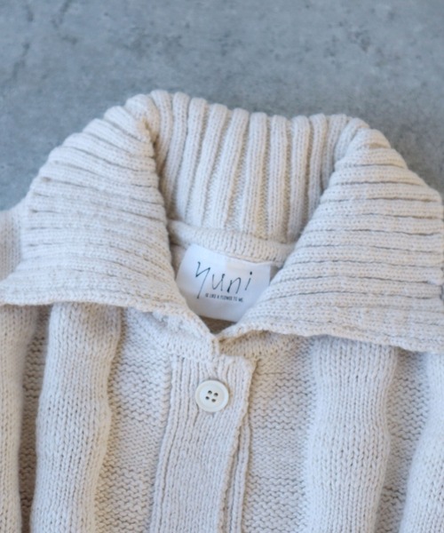 yuni（ユニ　）の「●スラブコットンジャカード　襟ニットカーディガン　1701KN006241（カーディガン/ボレロ・レディース・グレー/ブラック/アイボリー・FREE）」の4枚目の写真