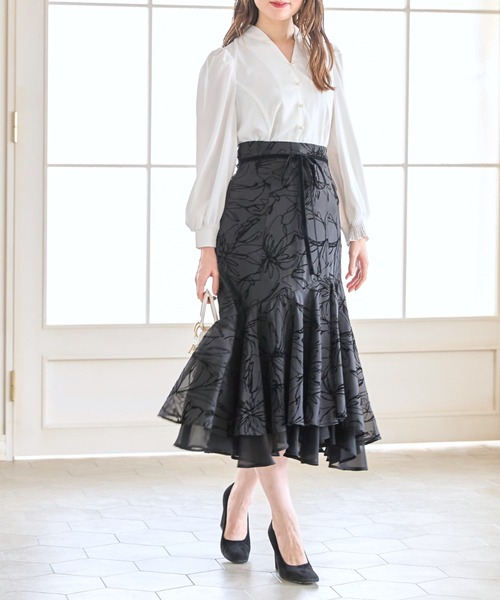 tocco closet(トッコ クローゼット)の「パール釦スタンドスキッパーブラウス(シャツ/ブラウス・レディース・ブラック/オフホワイト・M)」の6枚目の写真