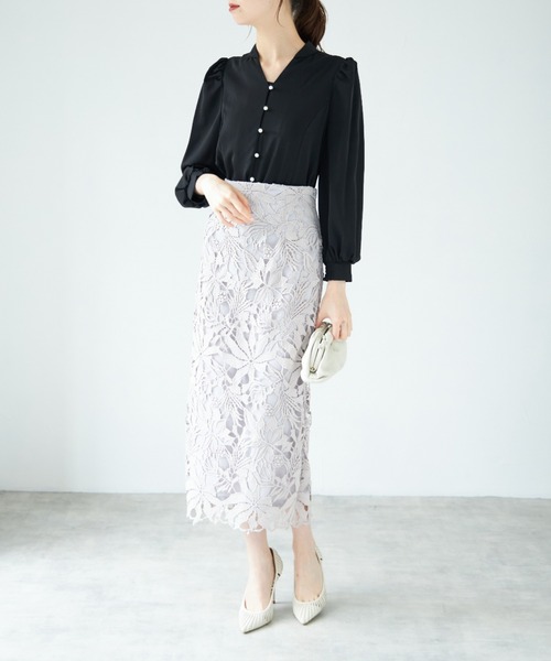 tocco closet(トッコ クローゼット)の「パール釦スタンドスキッパーブラウス(シャツ/ブラウス・レディース・ブラック/オフホワイト・M)」の14枚目の写真