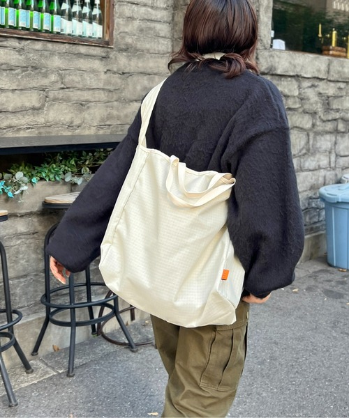 CPCM（シーピーシーエム）の「アソート2WAYビッグショルダー（ショルダーバッグ・メンズ・アイボリー/ブラック/カーキ/オフホワイト/ベージュ・FREE）」の6枚目の写真