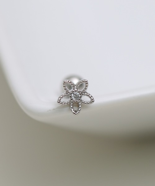 Peony（ピオニー）の「【Peony/ピオニー】/サージカルステンレス316L　ビジューフラワースタッドピアス（ピアス（片耳用）・レディース・ピンクゴールド/シルバー/ゴールド・FREE）」の4枚目の写真