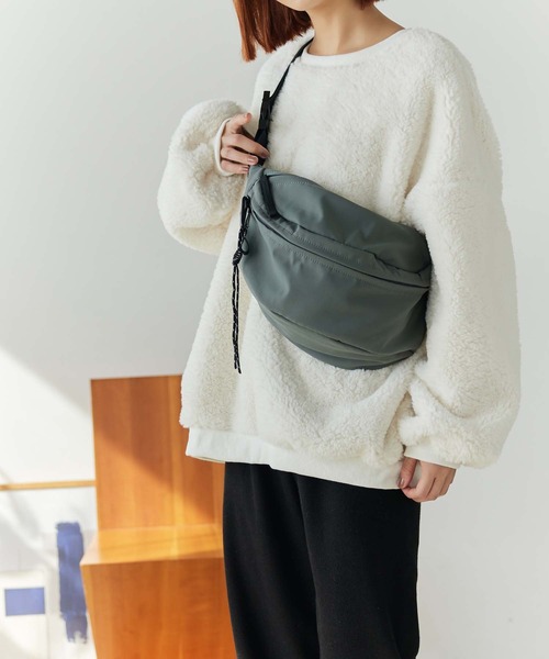 Edit Sheen（エディットシーン）の「ボアプルオーバー（スウェット・レディース・ベージュ/ホワイト・M）」の9枚目の写真