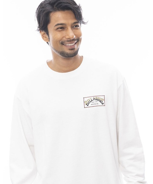 BILLABONG（ビラボン）の「【直営店限定】BILLABONG メンズ R STYLE SMU トレーナー 【2024年春夏モデル】/ビラボンバックプリントロゴスウェット（スウェット・メンズ・オフホワイト/ブルー/ブラック系その他・MEDIUM/LARGE/X-LARGE）」の4枚目の写真