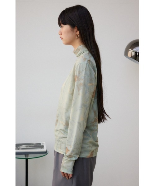 AZUL by moussy（アズールバイマウジー）の「マーブルシアートップス（Tシャツ/カットソー・レディース・ブルー系その他/グリーン系その他・FREE）」の5枚目の写真
