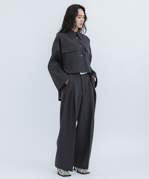 STUDIOUS（ステュディオス）の「【STUDIOUS/ステュディオス】タックトラウザーパンツ（その他パンツ・レディース・ブラック/ライトベージュ/ダークグレー・1/2）」の22枚目の写真