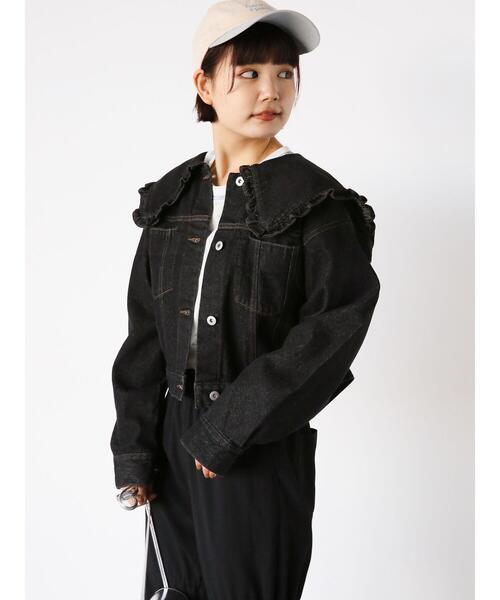 ehka sopo（エヘカソポ）の「フリル襟デニムジャケット（ノーカラージャケット・レディース・オフホワイト/ネイビー/ブラック・F）」の14枚目の写真