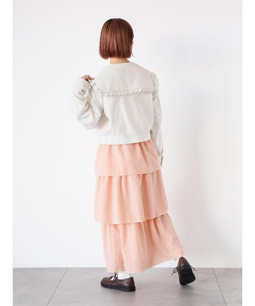 ehka sopo（エヘカソポ）の「フリル襟デニムジャケット（ノーカラージャケット・レディース・オフホワイト/ネイビー/ブラック・F）」の6枚目の写真