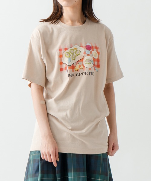 Kelen(ケレン)の「「KELEN/ケレン」シェフズディナープリントTシャツ / ARTI(Tシャツ/カットソー・レディース・オフホワイト/ライトベージュ/サックスブルー/ピンク・S/M)」の1枚目の写真