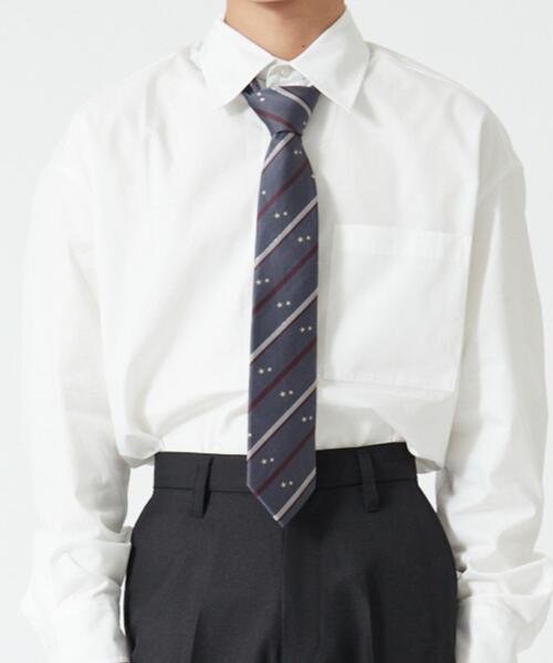 WEGO(ウィゴー)の「WEGO/メンズエンブレム柄スクールネクタイ(ネクタイ・メンズ・グレー/グリーン/レッド/ネイビー/その他1/その他2・FREE)」の7枚目の写真