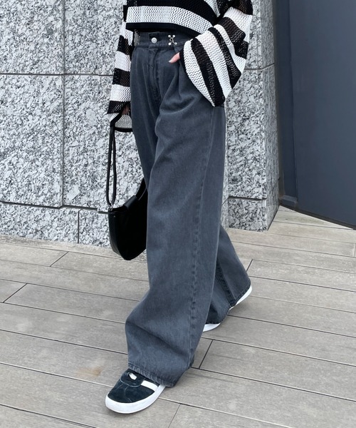 WEGO(ウィゴー)の「■■■WEGO/ハートペイントフックワイドデニムパンツ■■■(デニムパンツ・レディース・ブラック/ライトインディゴブルー・SMALL/MEDIUM)」の10枚目の写真