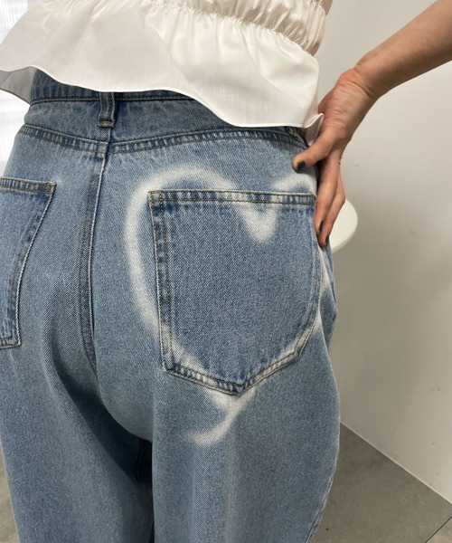 WEGO(ウィゴー)の「■■■WEGO/ハートペイントフックワイドデニムパンツ■■■(デニムパンツ・レディース・ブラック/ライトインディゴブルー・SMALL/MEDIUM)」の15枚目の写真