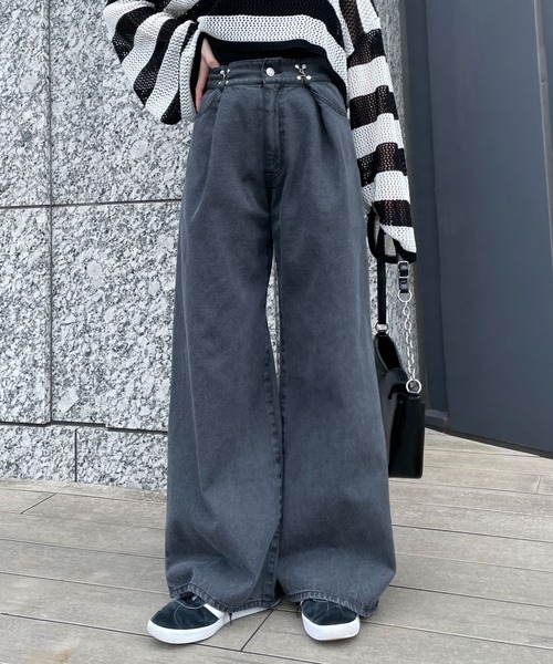 WEGO(ウィゴー)の「■■■WEGO/ハートペイントフックワイドデニムパンツ■■■(デニムパンツ・レディース・ブラック/ライトインディゴブルー・SMALL/MEDIUM)」の6枚目の写真